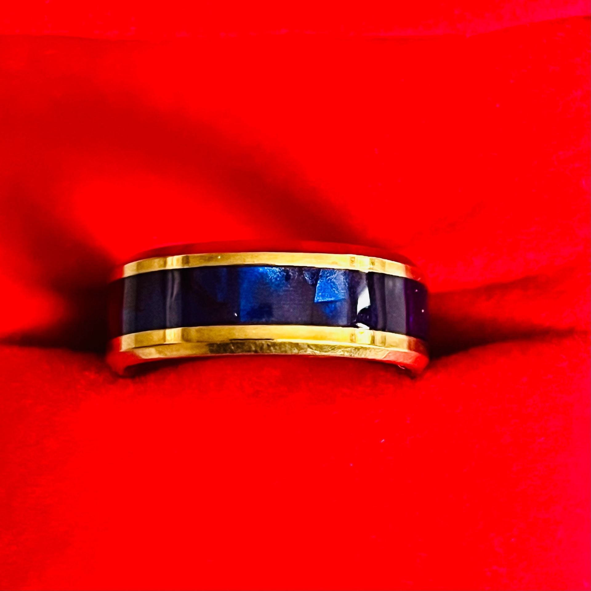 Stauer Gold and Blue Lapis Lazuli Tungsten 8mm Ring Size 10 3