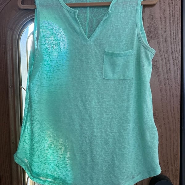 Dept 222 Tank Top L Green V-Neck Pocket Sleeveless