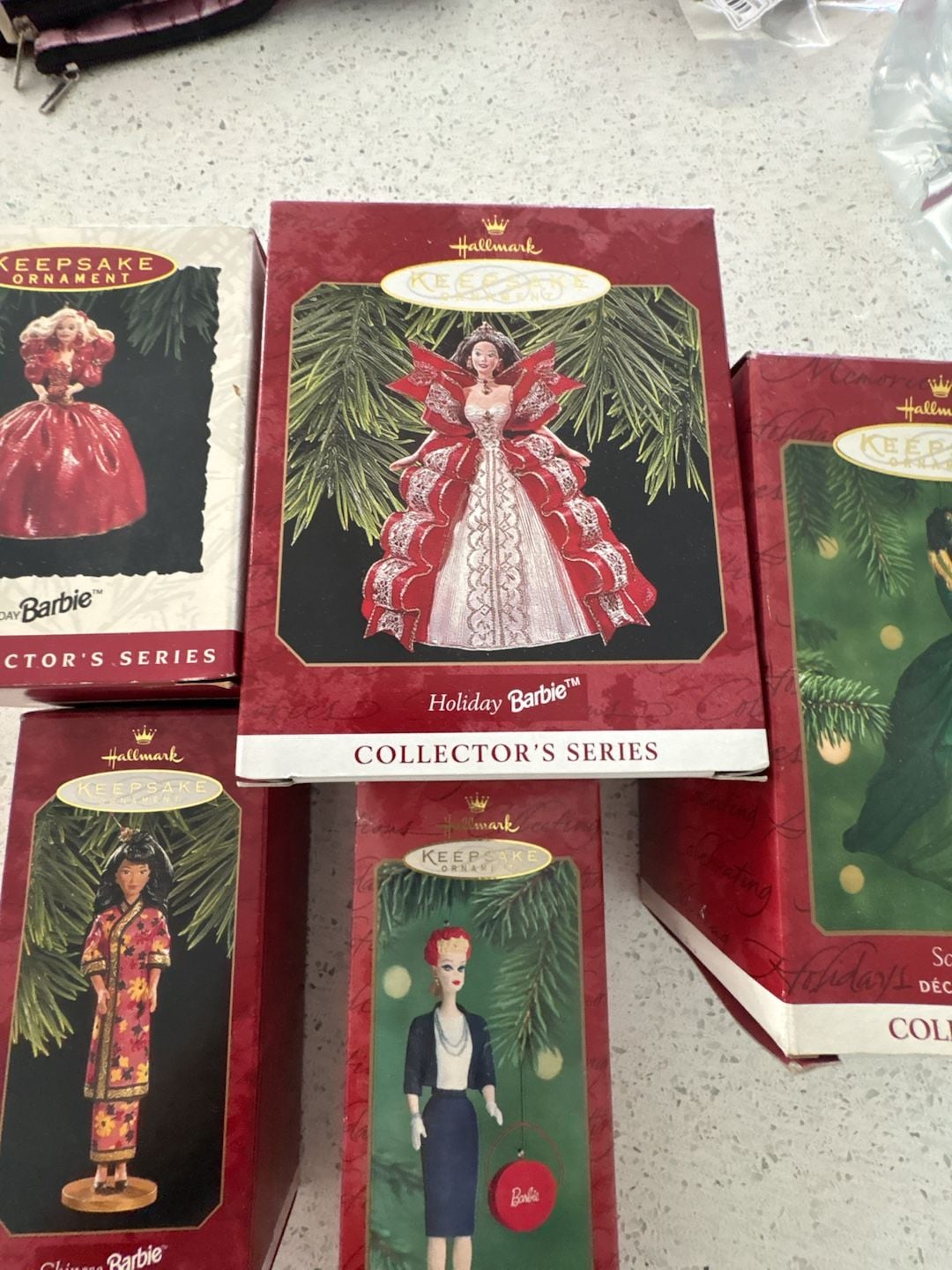 Lot of 5 New Hallmark Keepsake Ornament Barbie Commuter Set Collector's Series!
Never been opened!
3