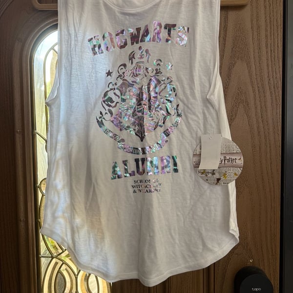 Harry Potter Hogwarts Alumni Muscle Tank Top White Foil Graphic