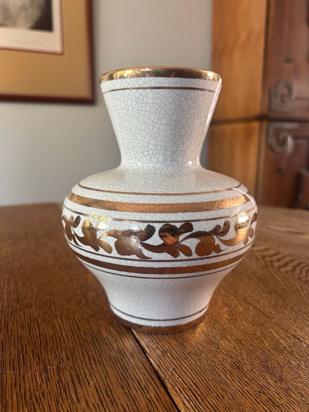Vee Jackson Hand Decorated California Vase White Gold Crackle 1