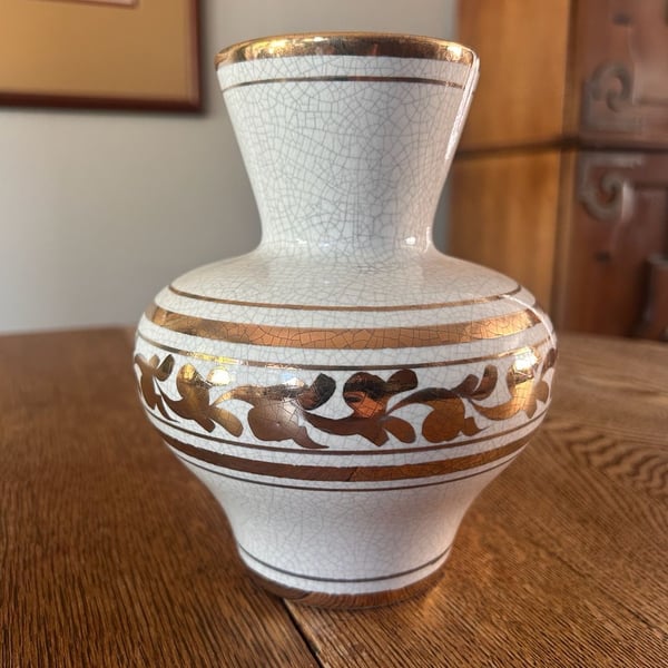 Vee Jackson Hand Decorated California Vase White Gold Crackle