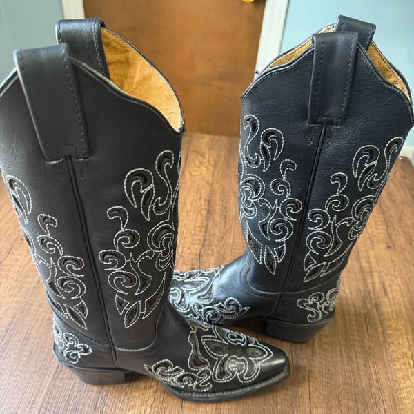 Minotauro Western Boots Size 5.5 Black Leather Embroidered Cowgirl Boots