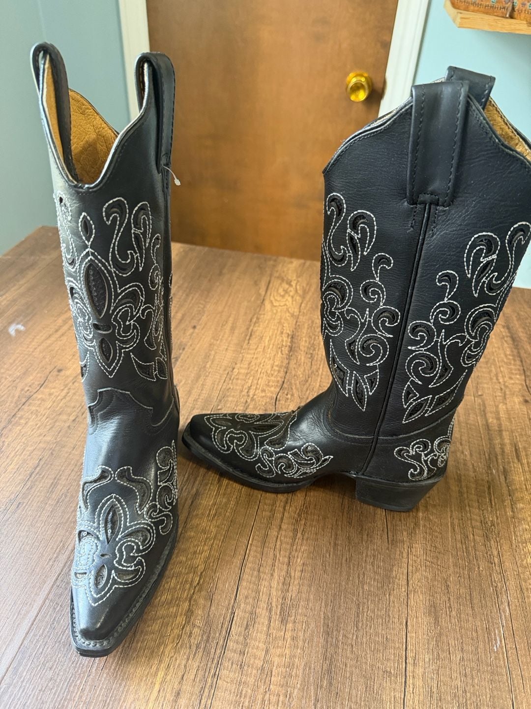 Minotauro Western Boots Size 5.5 Black Leather Embroidered Cowgirl Boots 3