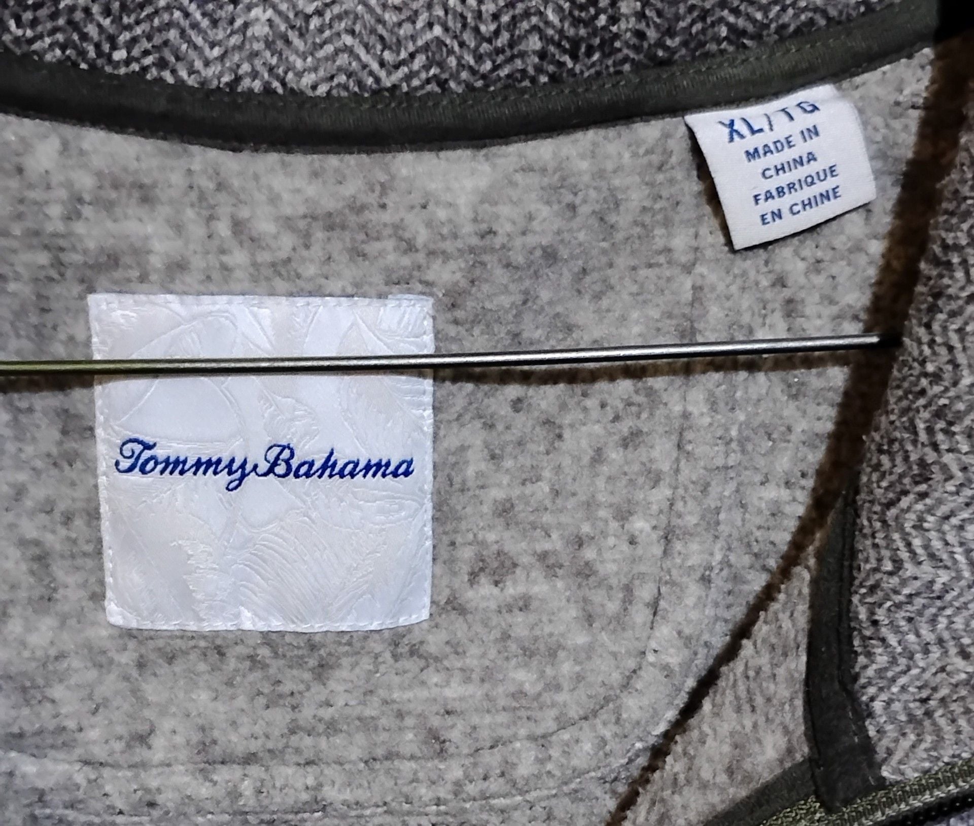 Tommy Bahama 1/4 Zip Pullover Size XL Grey Herringbone Fleece 7