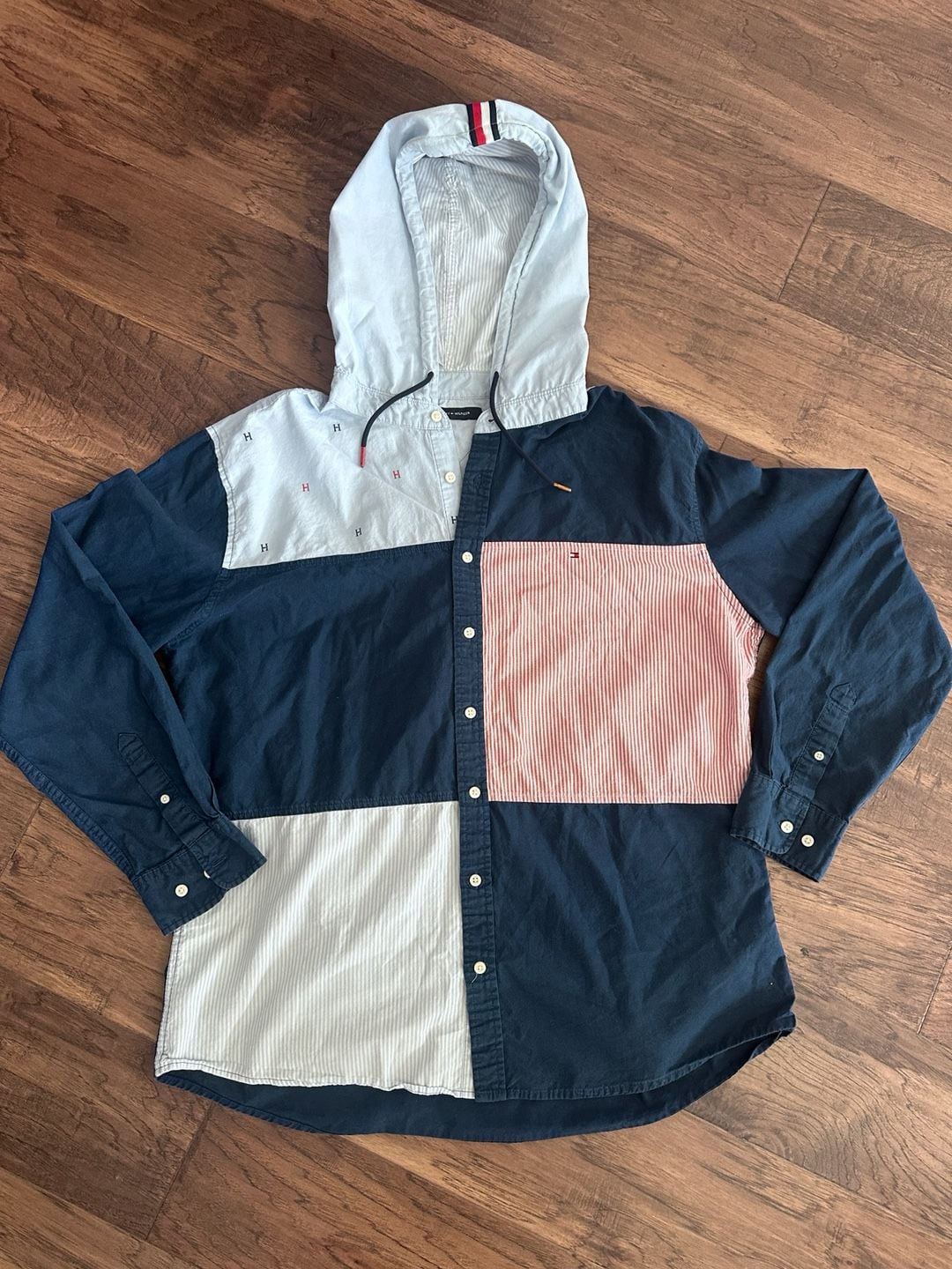 Vintage Tommy Hilfiger Patchwork Hooded Long Sleeve Button Down Shirt 3