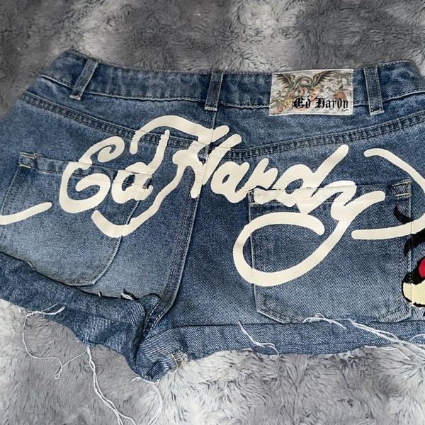 Ed Hardy Denim Shorts Size 26 Blue Love Eternal Tattoo Print Cut-Offs
