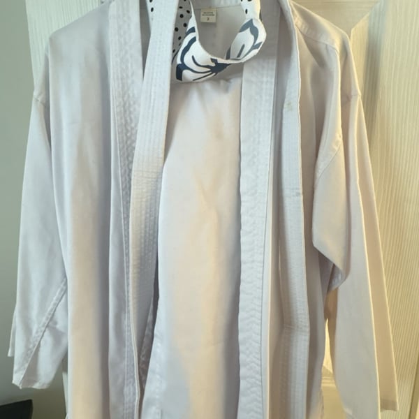 Karate Kid costume Unbranded Martial Arts Uniform Gi Size 2 White Cotton Blend
