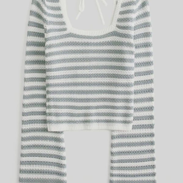 Hollister Crochet Knit Crop Sweater Size M Blue White Striped