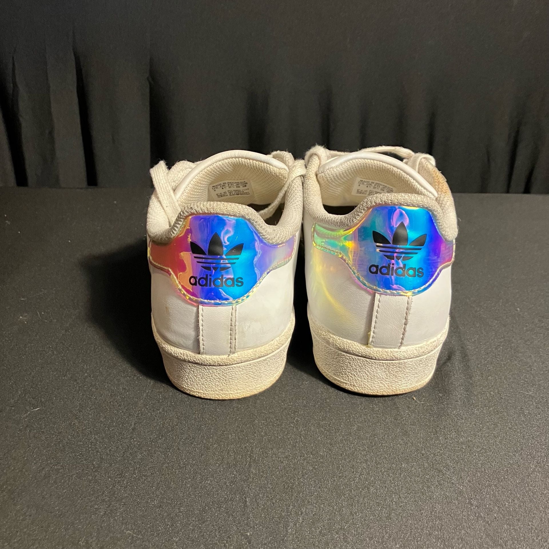Adidas Superstar Size 5 White Iridescent Sneakers 2