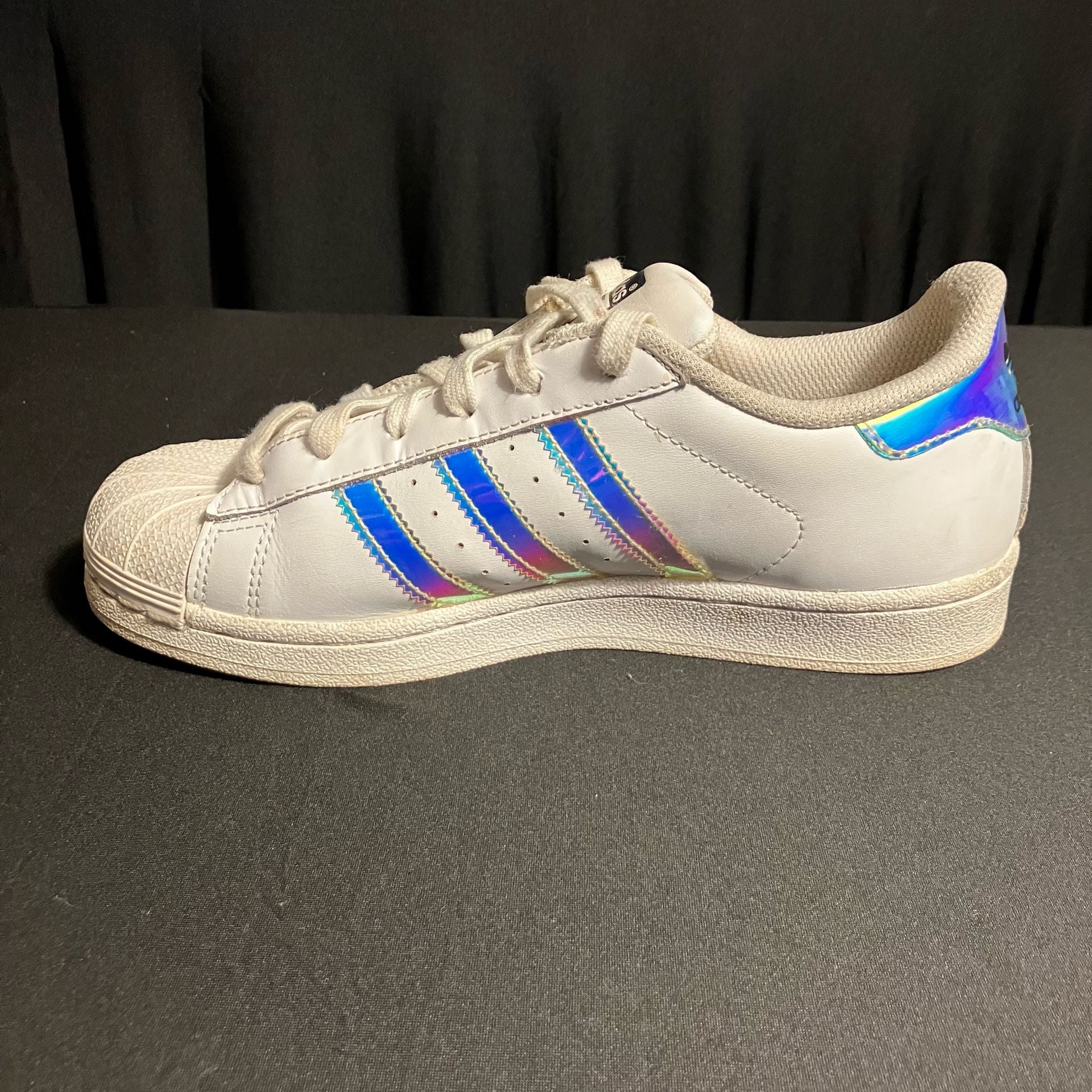 Adidas Superstar Size 5 White Iridescent Sneakers 4