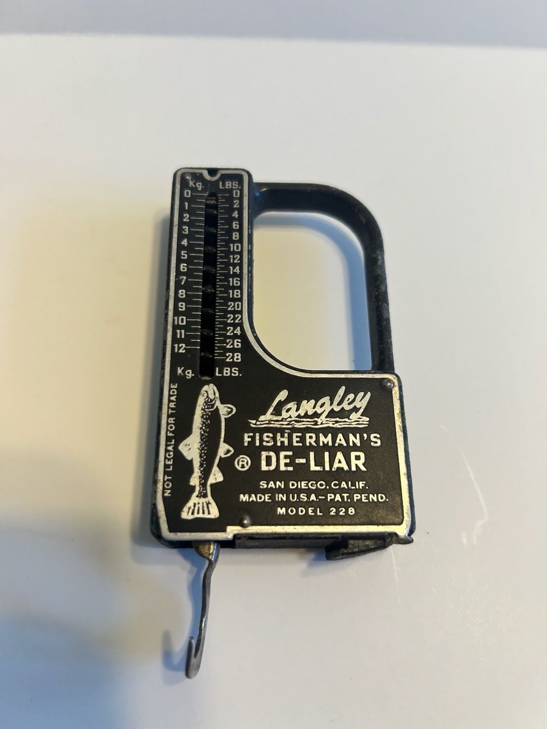 Langley Fisherman's De-Liar Fish Scale Model 228 Vintage 1