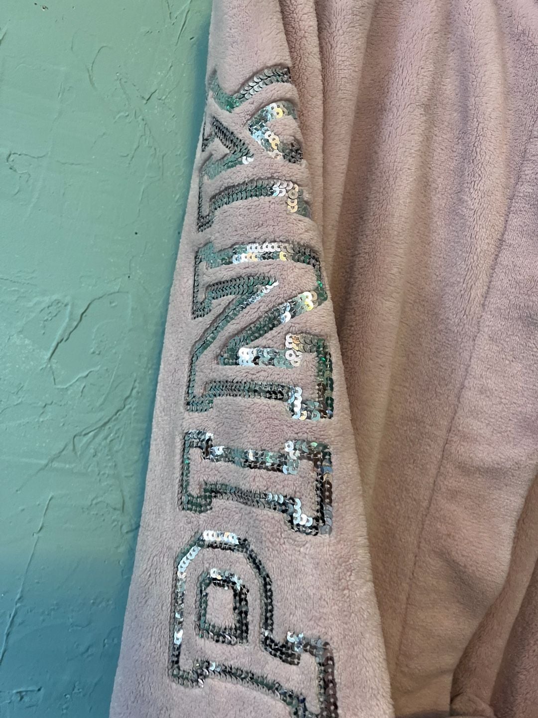Victoria's Secret Pink Sequin Logo Robe 7
