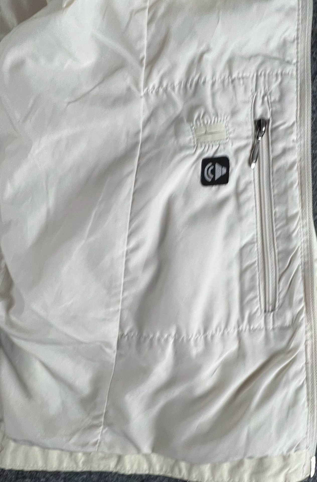 The North Face Hyvent Hooded Rain Jacket Cream White 7