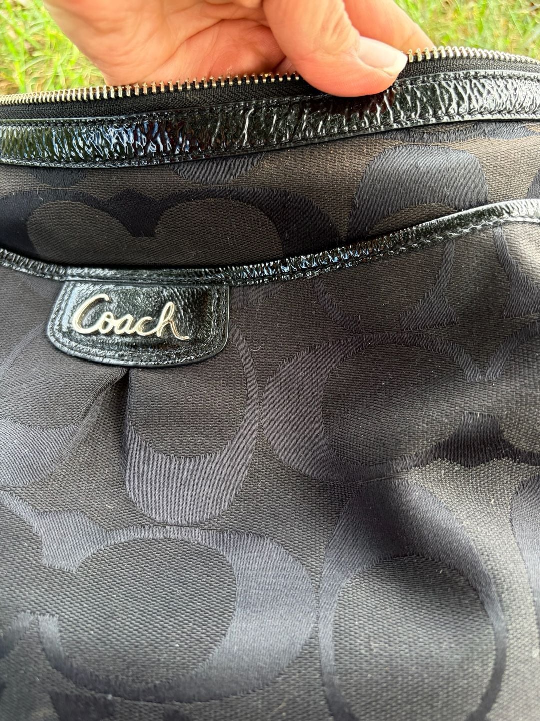 Coach Signature Soho Black Jacquard Patent Leather Hobo Bag F19727 8