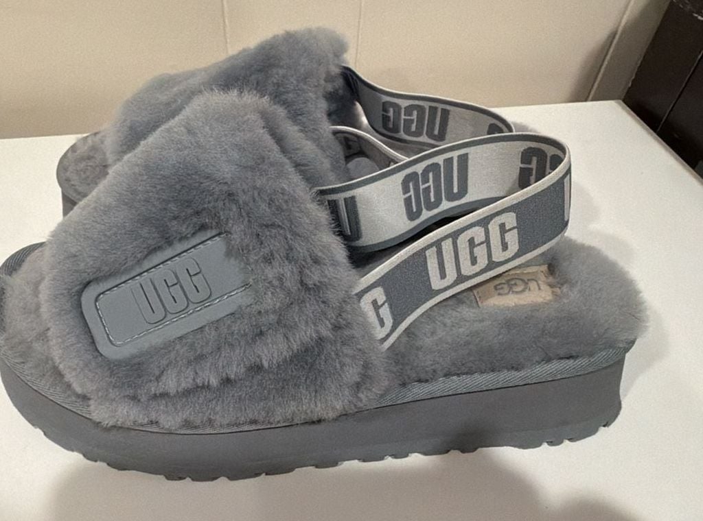 UGG Disco Slide Slippers Ash Fog Gray Size 9 4