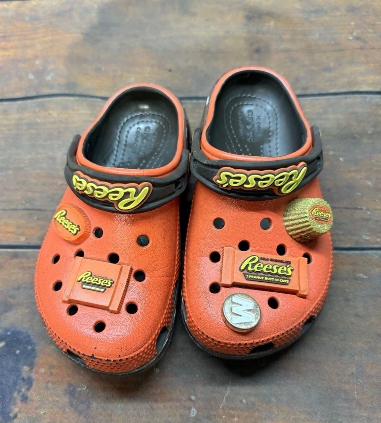 Crocs Reese's Classic Clogs Size C11 Orange Kids 2