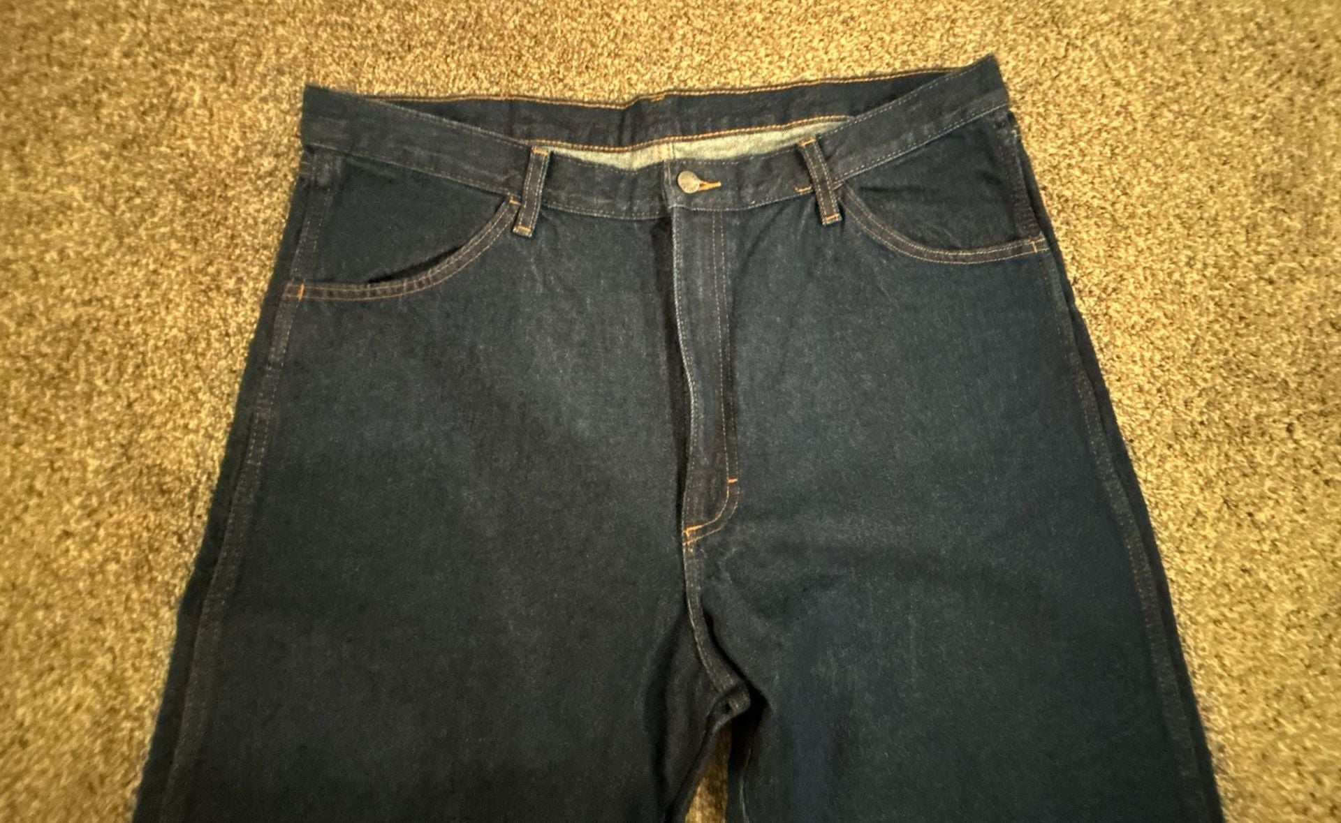 Rustler Regular Fit Straight Leg Jeans Size 40x32 Dark Wash Denim NWT 4