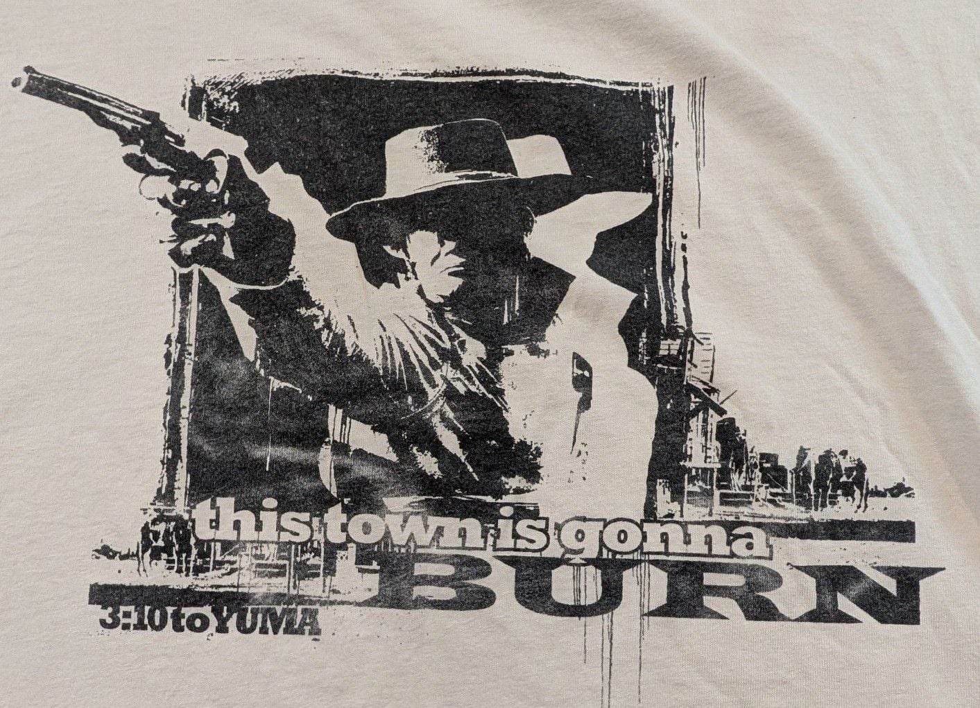 Hanes 3:10 to Yuma Movie Promo T-Shirt Size XL White This Town Is Gonna Burn 3