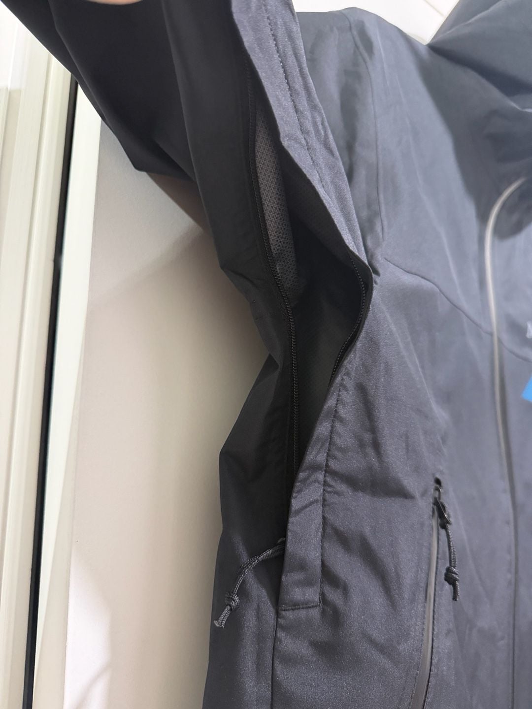 Women Marmot Pertex Shield Rain Jacket Black size small 6