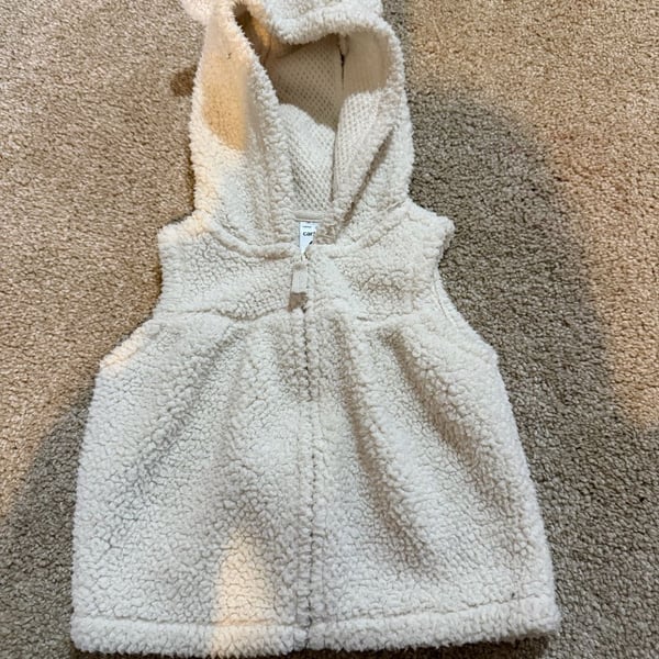 Carter's Sherpa Hooded Vest Size 6m Cream Fleece Bear Ears