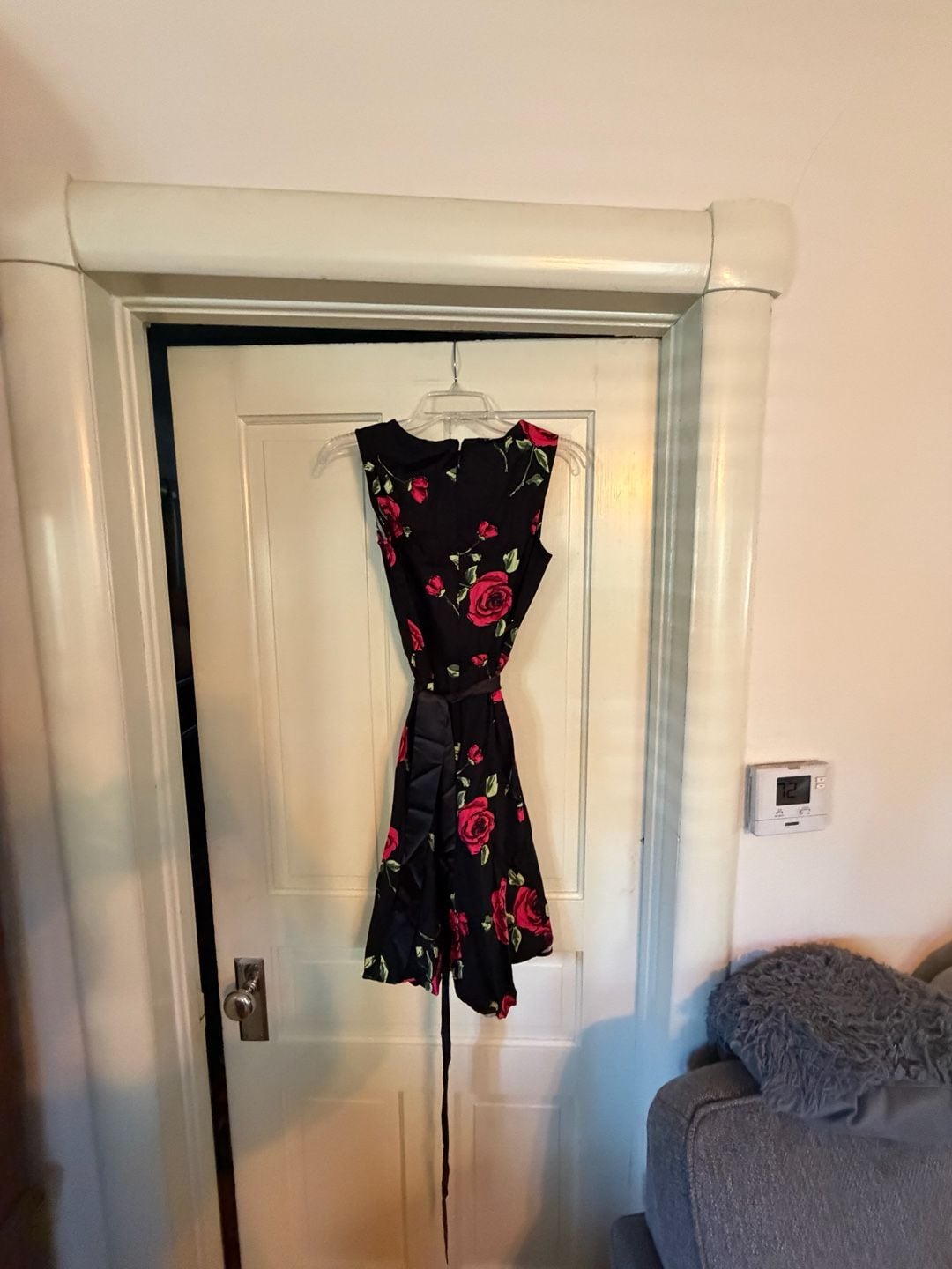 BRIDESMAY Vintage Floral Rose Swing Dress Size M Black Red Retro Rockabilly 8