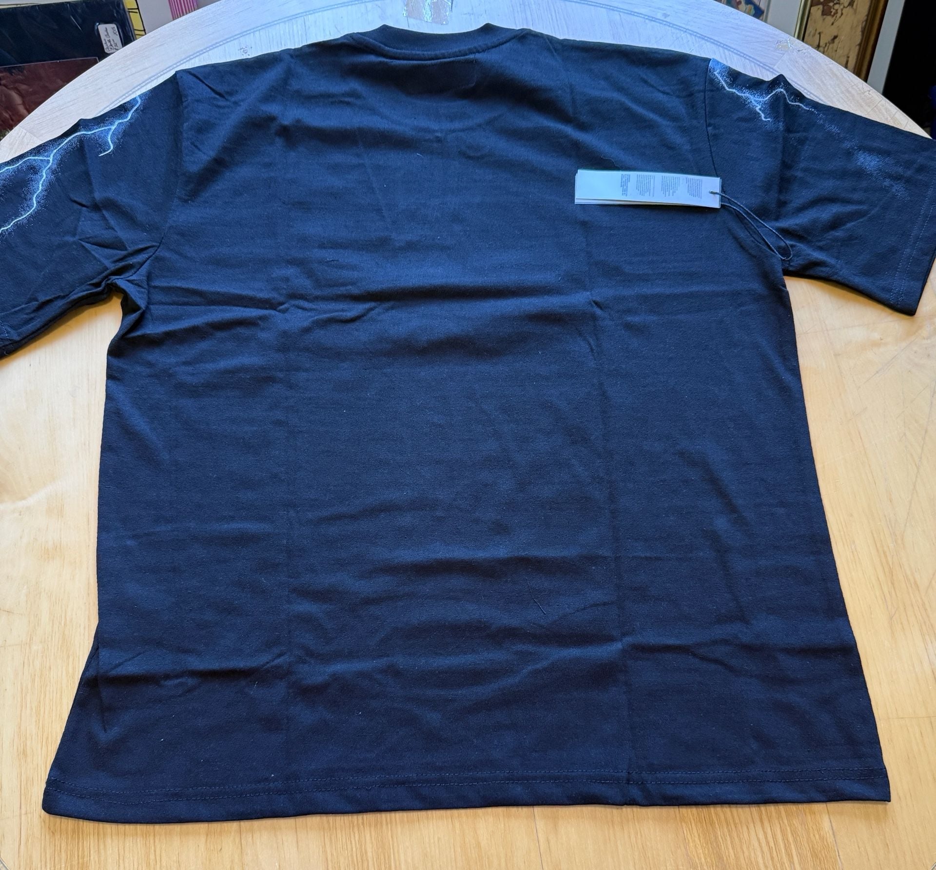 Product thumbnail 4