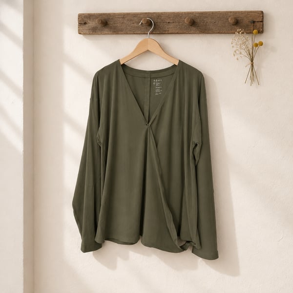 ADAY That's A Wrap Top Size M Green Long Sleeve V-Neck Blouse