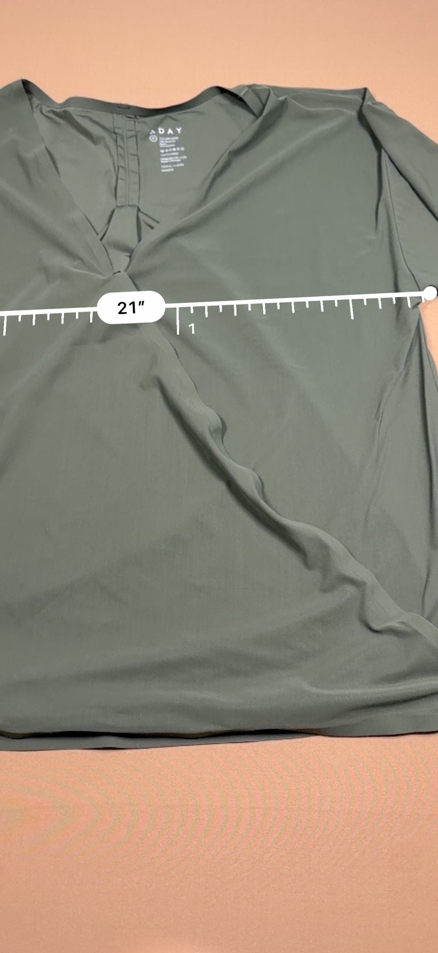 ADAY That's A Wrap Top Size M Green Long Sleeve V-Neck Blouse 10