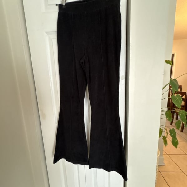 Aerie Flare Pants Size S Regular Black Velour Lounge