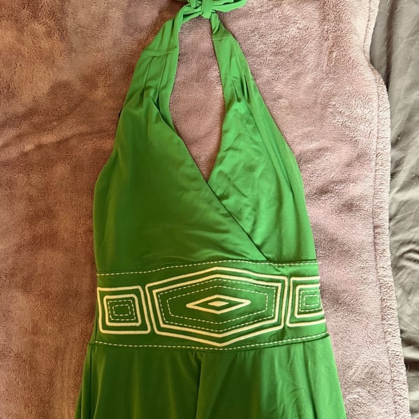 White House Black Market Halter Maxi Dress Size 00 Green Embroidered