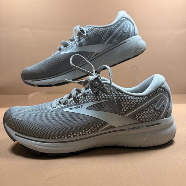 Brooks Ghost 14 Size 9.5 Grey Running Shoes Sneakers