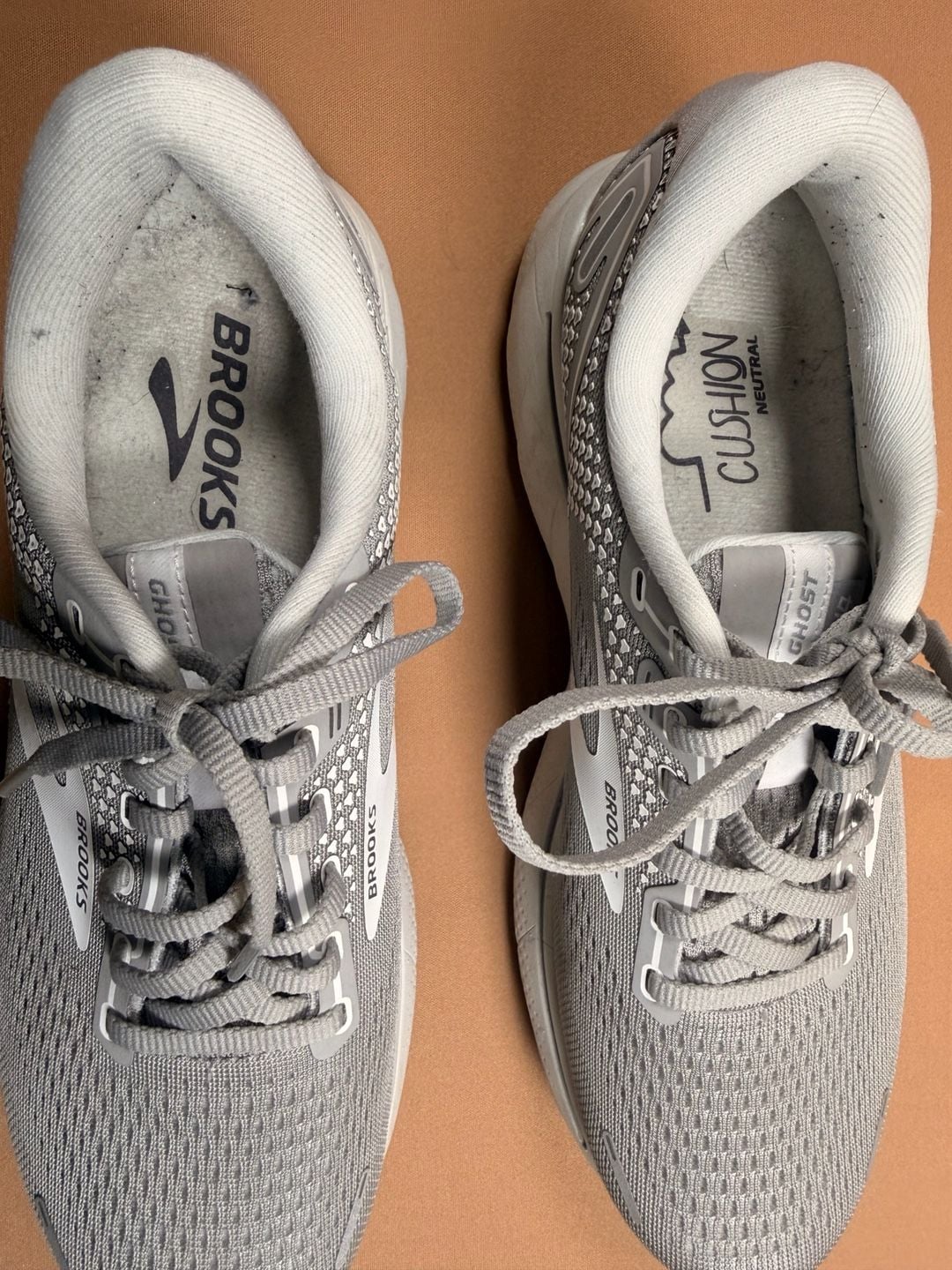 Brooks Ghost 14 Size 9.5 Grey Running Shoes Sneakers 8