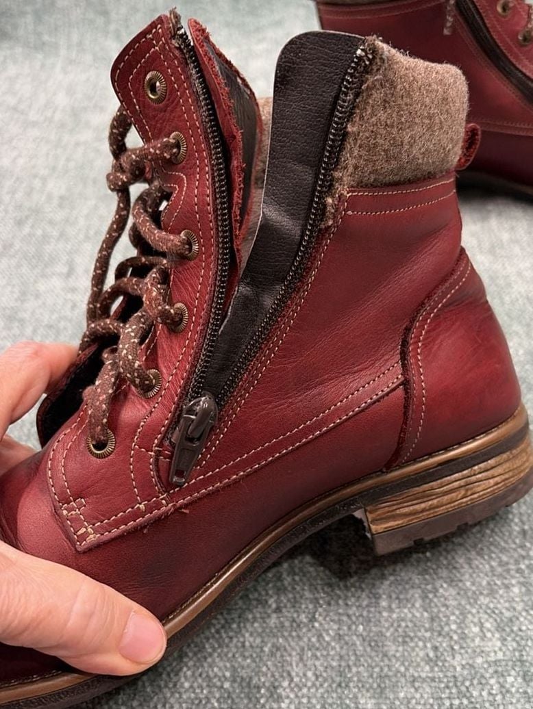 Taos Cutie Ankle Boots Size 9-9.5 Deep Red Leather Lace Up Zip 8