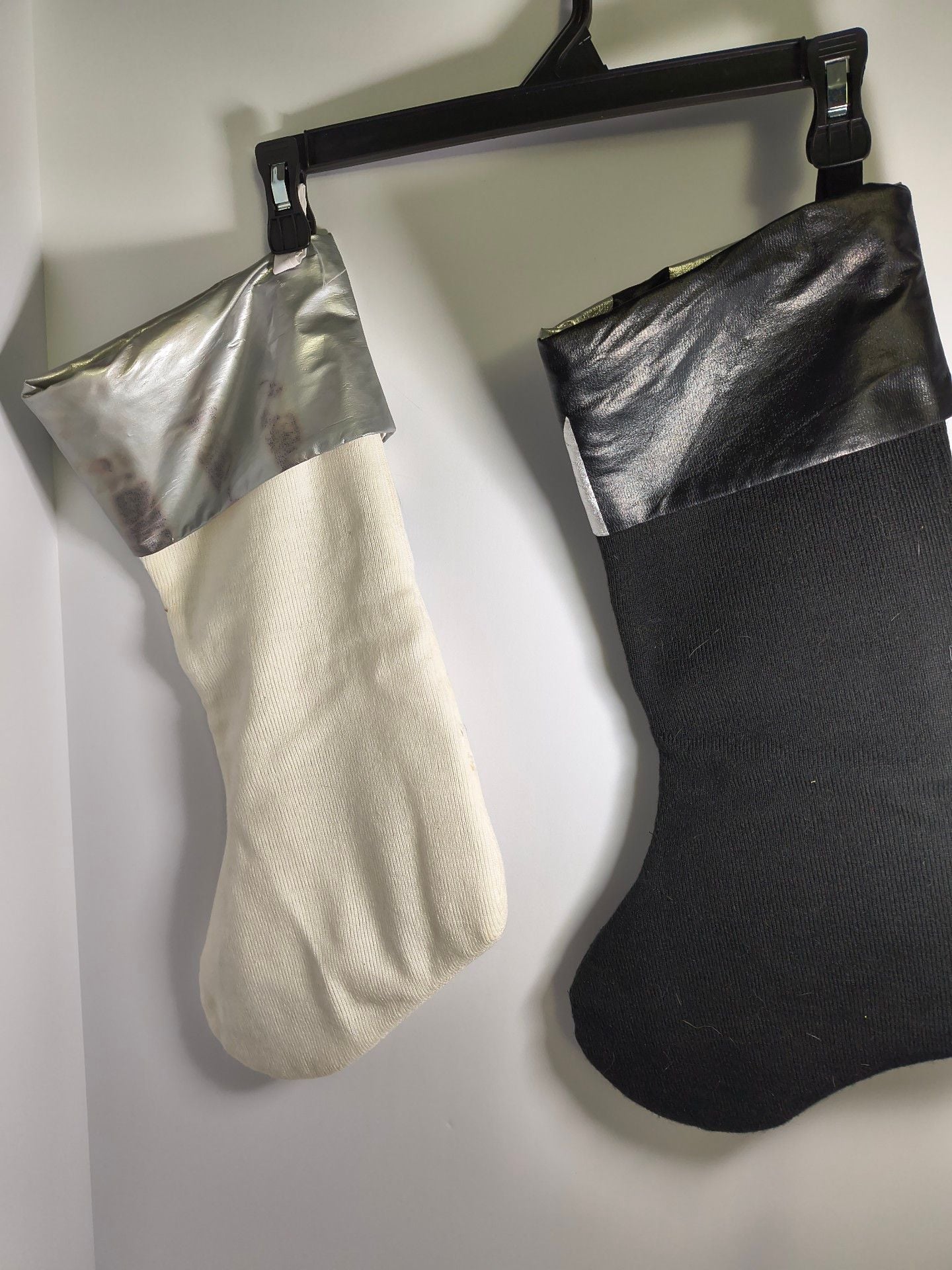 Star Wars Darth Vader and R2-D2 Christmas Stocking Set 2-Piece 2