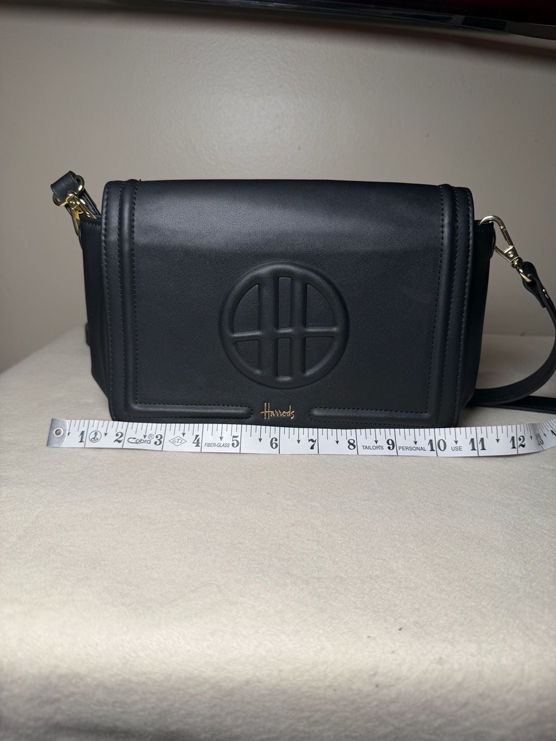 Harrods Black Crossbody Bag Gold Hardware Logo Flap Closure 5