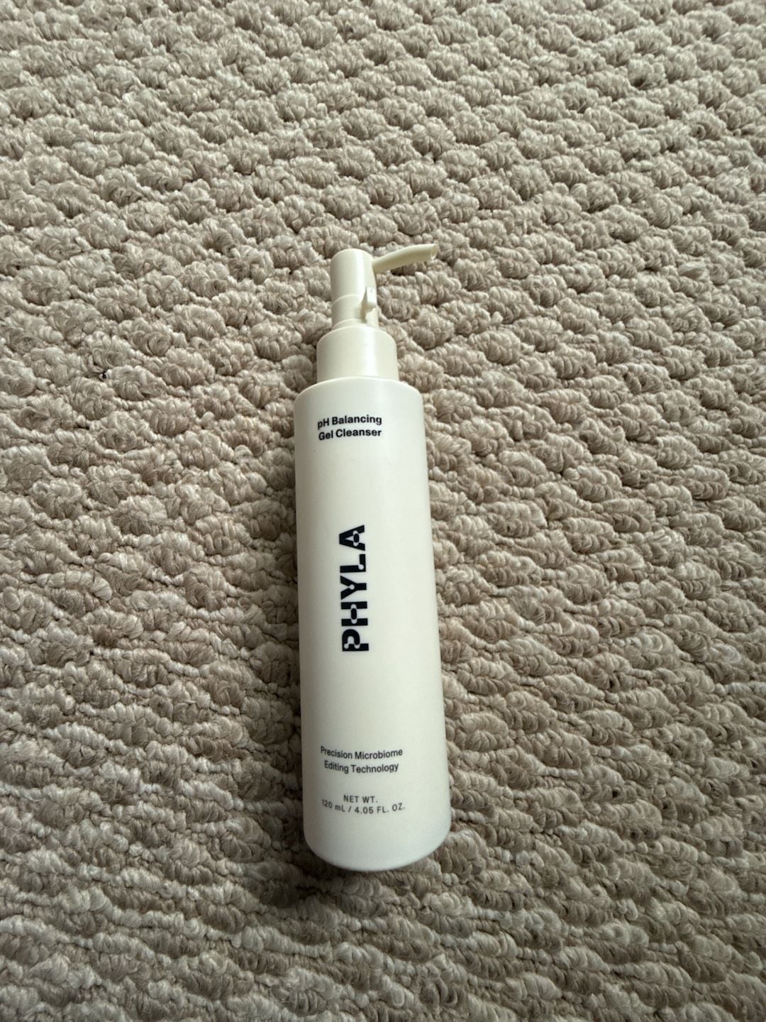 Phyla pH Balancing Gel Cleanser Size 4.05 FL. OZ. 1