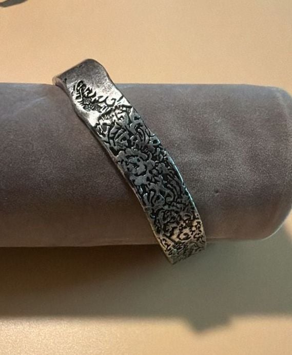 Zara Artisanal Textured Metal Cuff Bracelet Silver Filigree Open 2