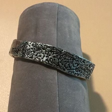 Zara Artisanal Textured Metal Cuff Bracelet Silver Filigree Open 3