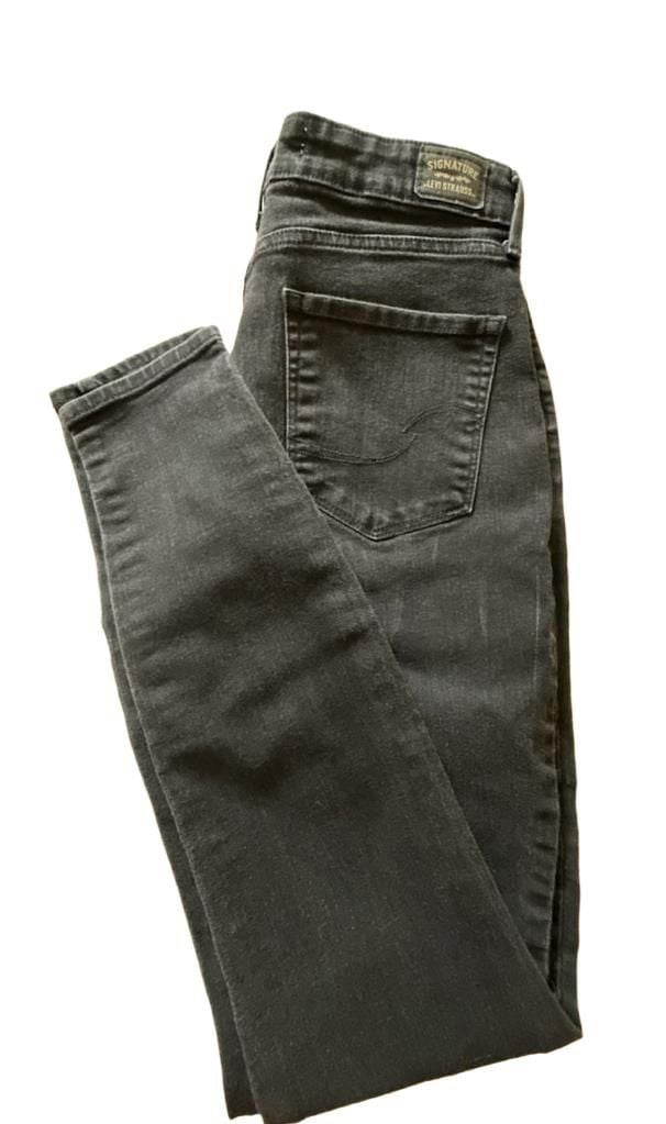 Signature by Levi Strauss & Co. High Rise Skinny Size 10L W30 L32 Black Jeans 2