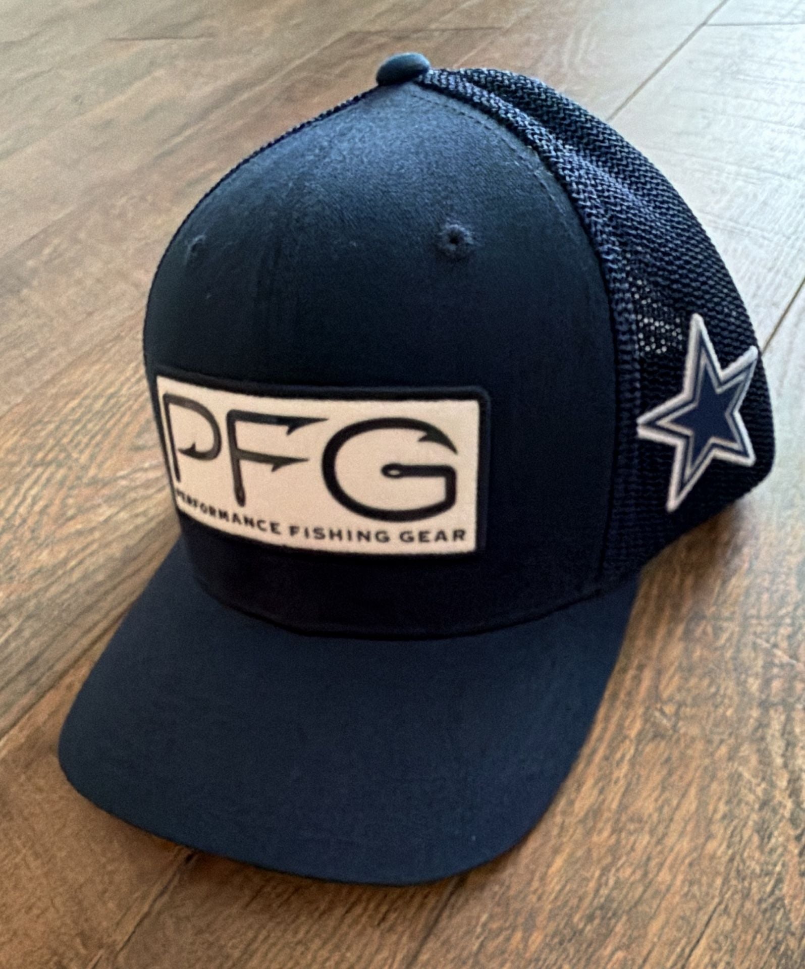 Columbia Dallas Cowboys PFG Mesh Hooks Flex Hat Navy 2