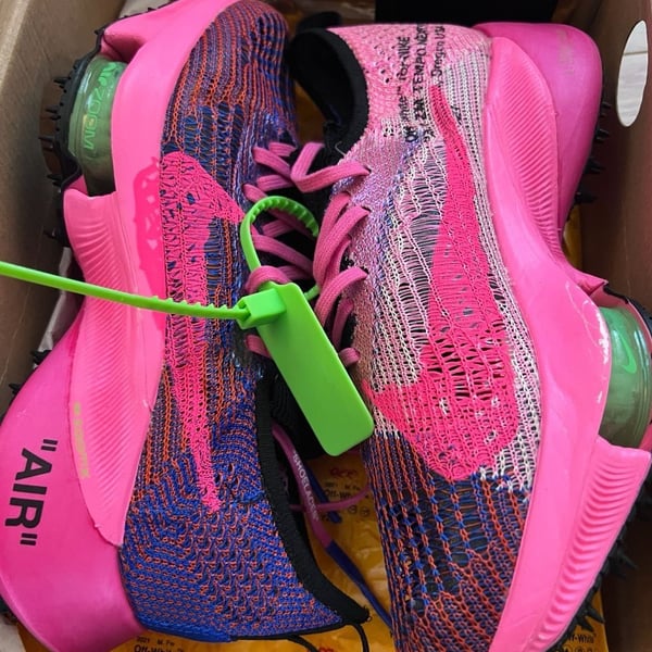 Off-White x Nike Air Zoom Tempo