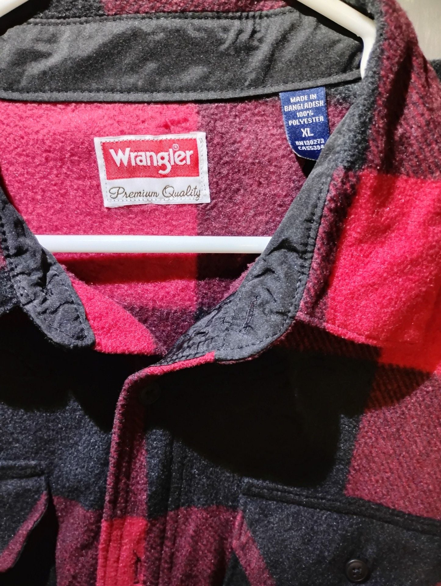 Vintage Wrangler Men's (L) Black & Red Buffalo Plaid Fleece Button Up Shirt 3