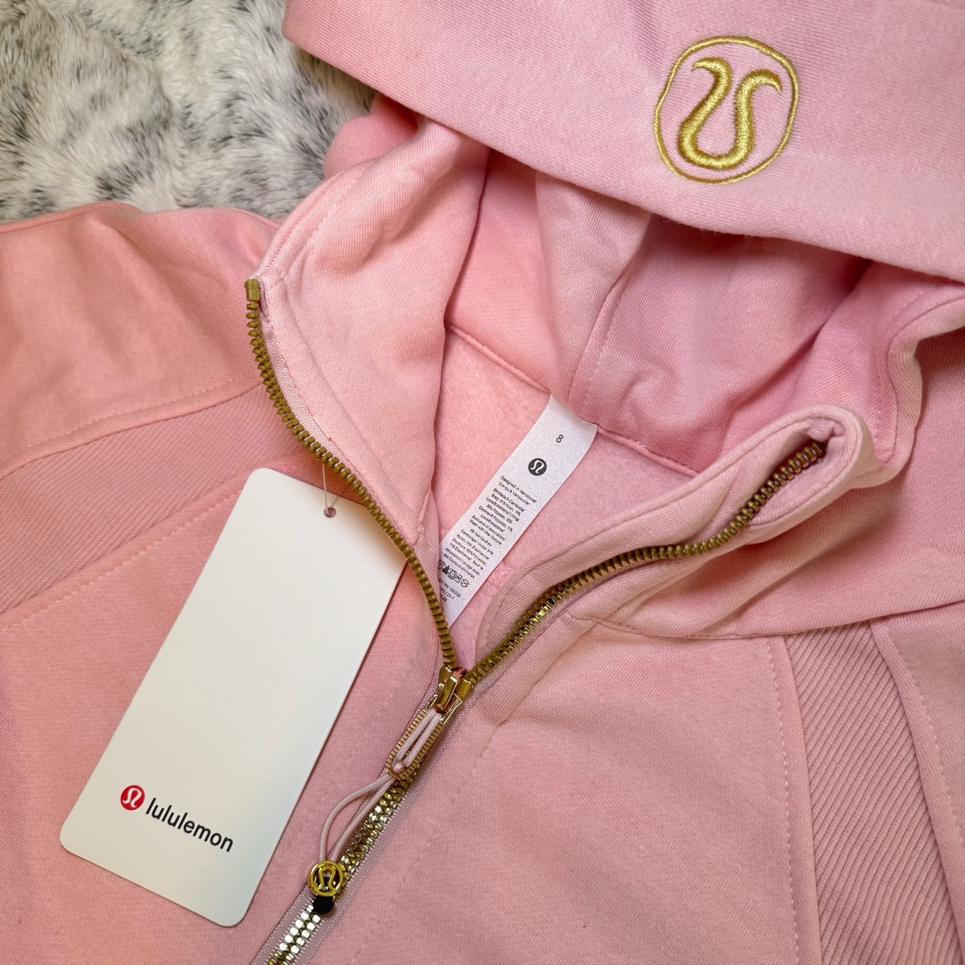Lululemon Scuba Full-Zip Cropped Hoodie Size 8 Strawberry Milkshake 5