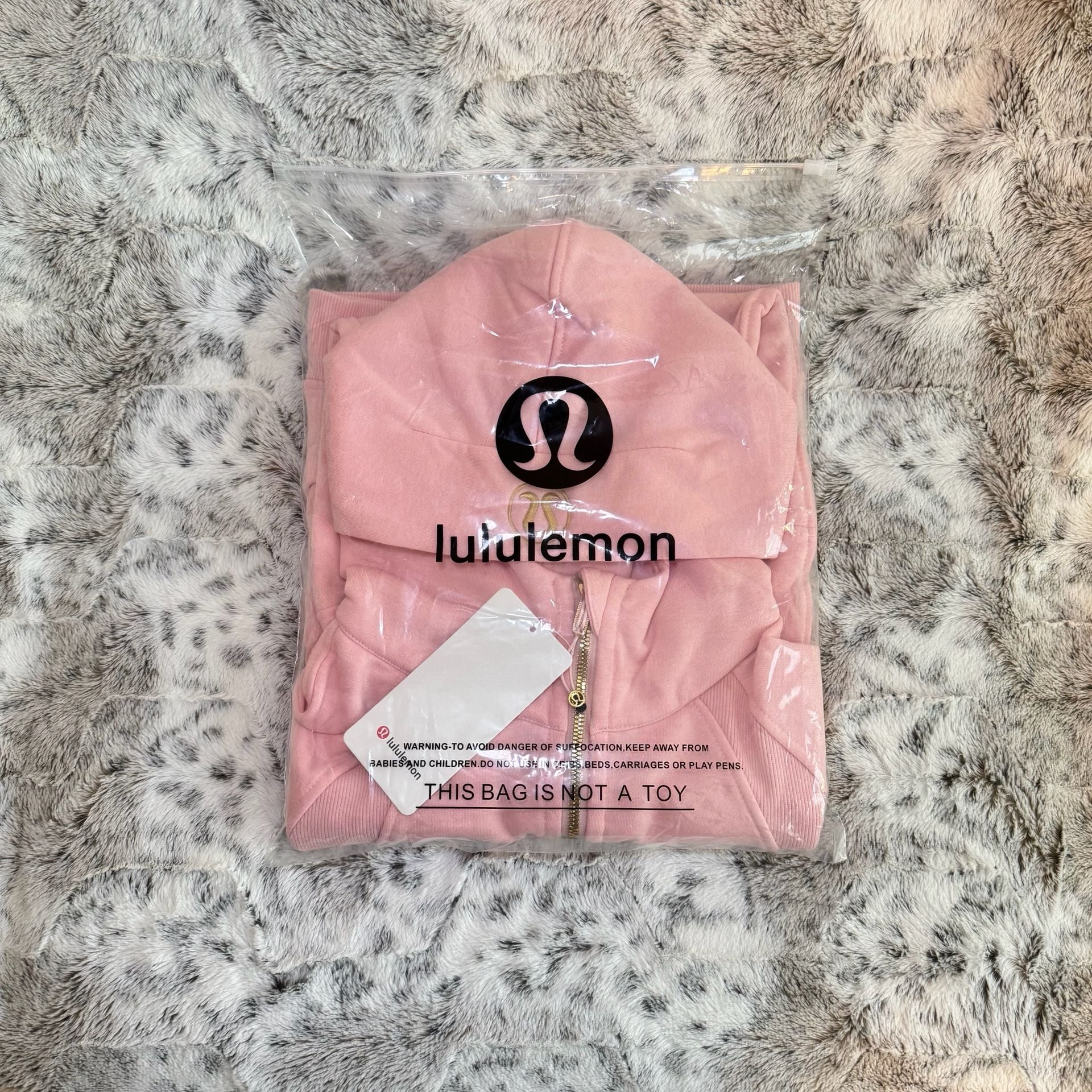Lululemon Scuba Full-Zip Cropped Hoodie Size 8 Strawberry Milkshake 8