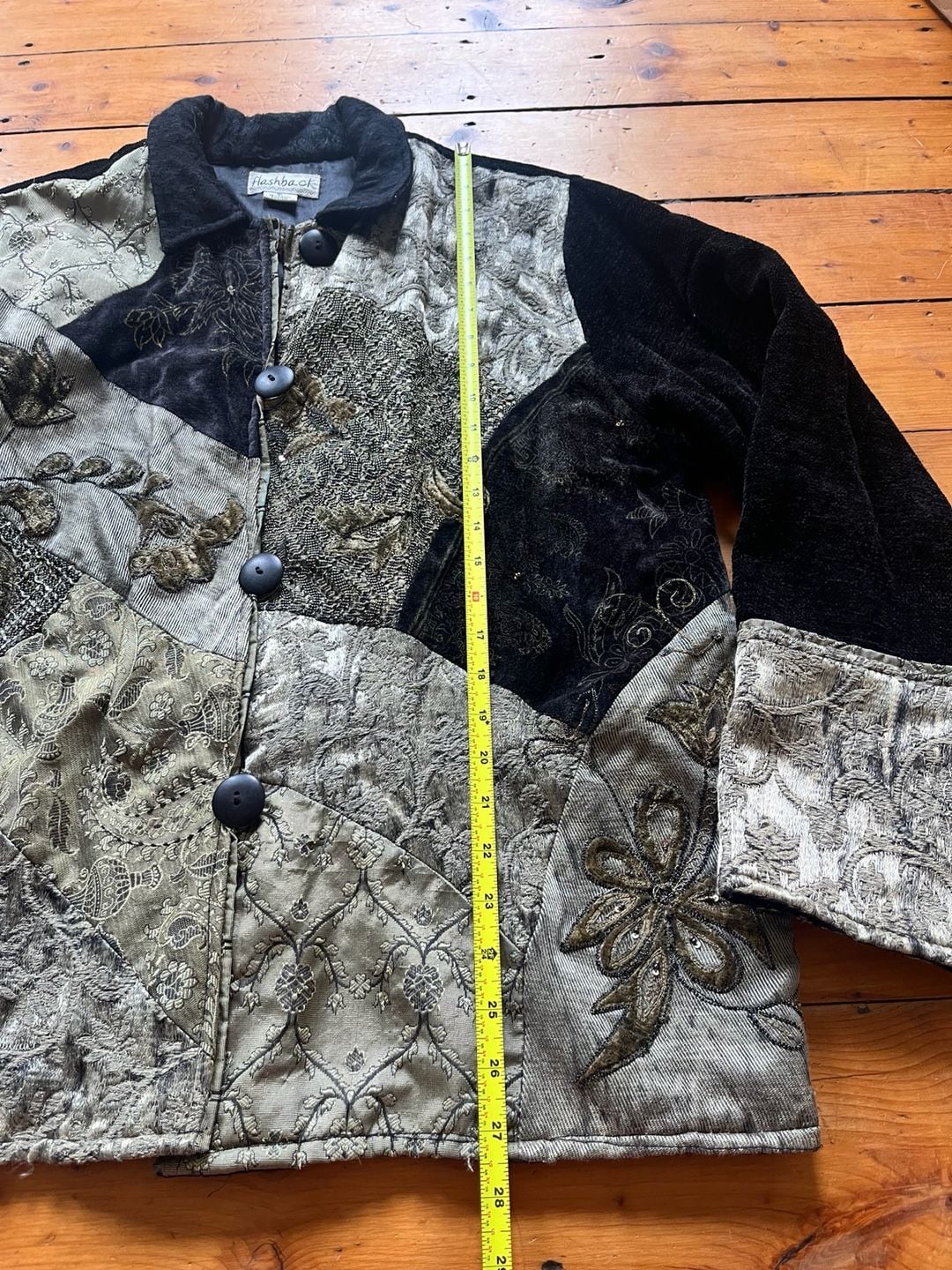 Flashback Patchwork 90s Tapestry Jacket Size XL Black Sage Gold Embellished 7