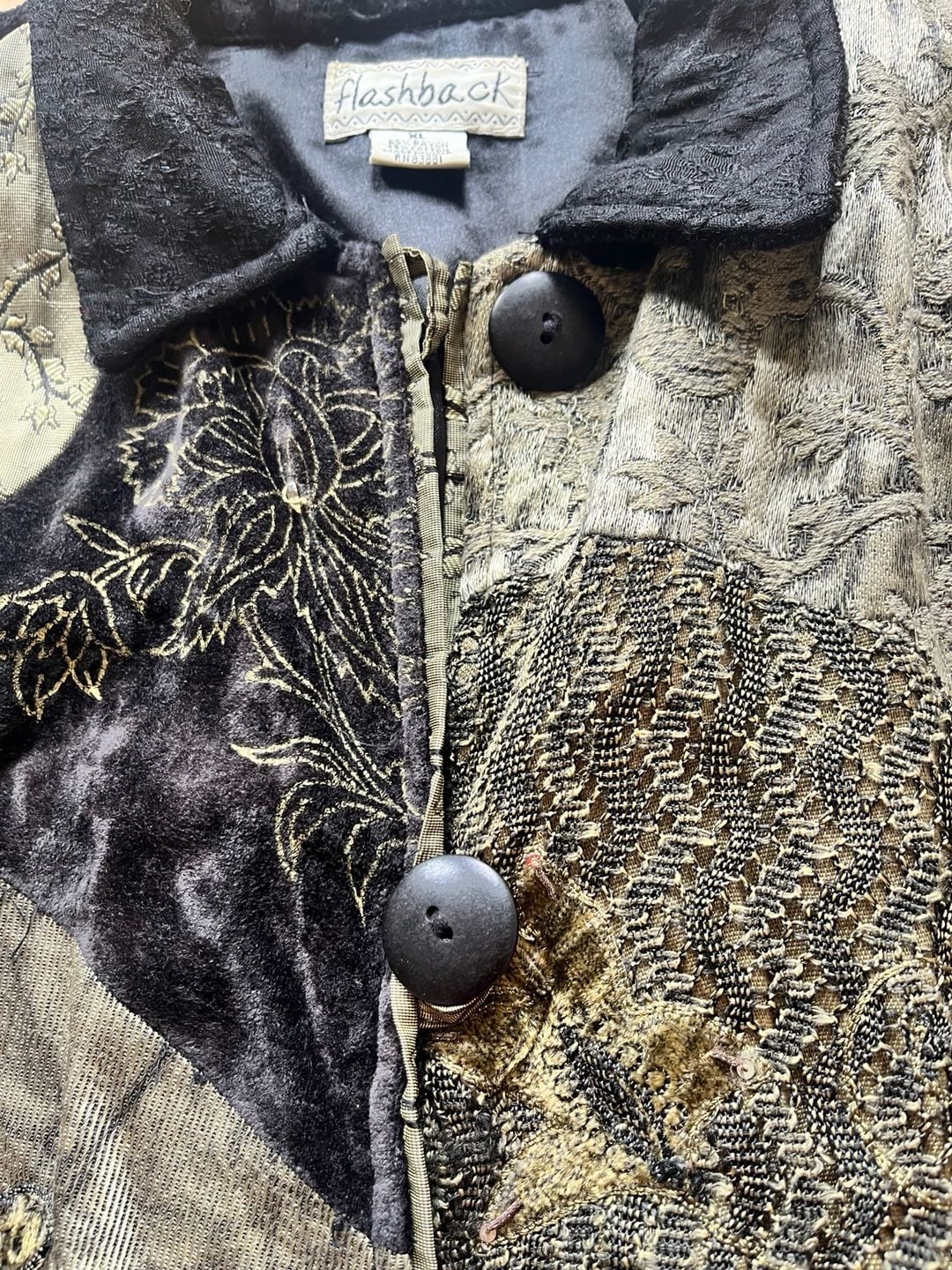 Flashback Patchwork 90s Tapestry Jacket Size XL Black Sage Gold Embellished 10