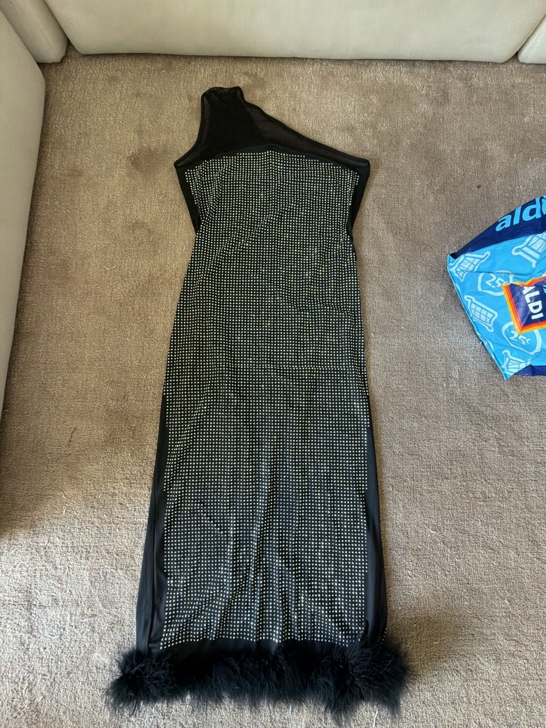 Aclosy Rhinestone Mesh Feather Bandage Dress Size XXL Black One-Shoulder 2