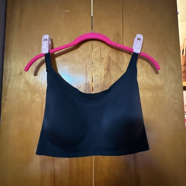 Uniqlo AIRism Seamless Bra Size XL Black Wireless Bralette