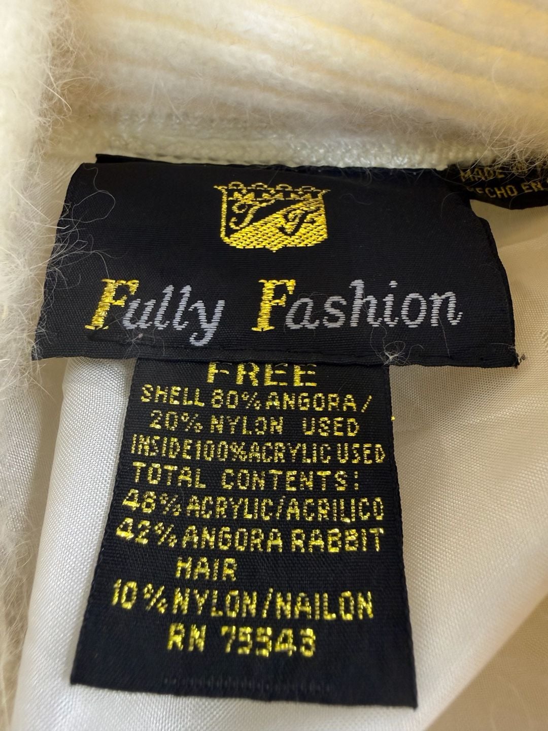 Vintage Fully Fashion Cardigan Free White Angora Rabbit Hair Blend Fuzzy Shaggy 3